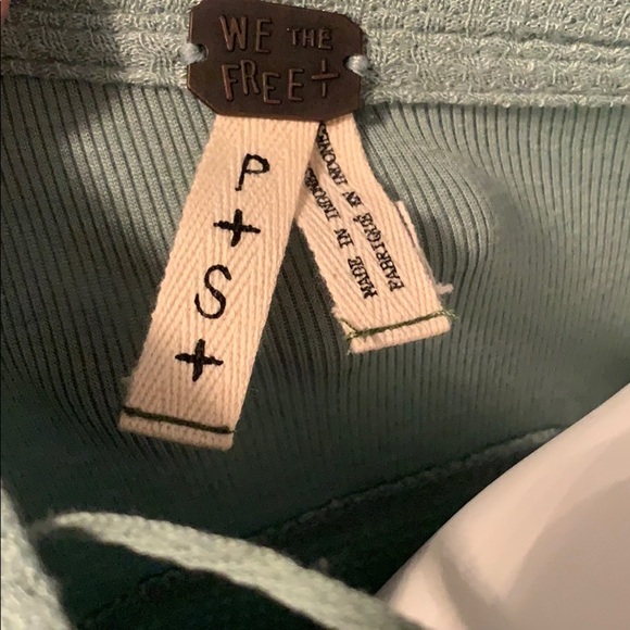 We the Free Malibu Mint Green Thermal Shirt Small - Picture 6 of 7